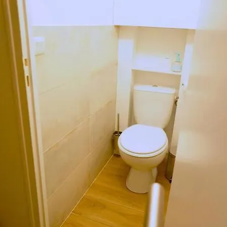Apartment Le Petit Felix, A 2 Pas Du & Du Centre Annecy