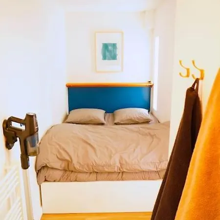 Le Petit Felix, A 2 Pas Du & Du Centre Apartment